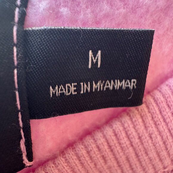 UGG Madeline Sweatshirt Women's Meduim Ashen Rose Fuzzy Logo Crewneck Sweater - Picture 4 of 6